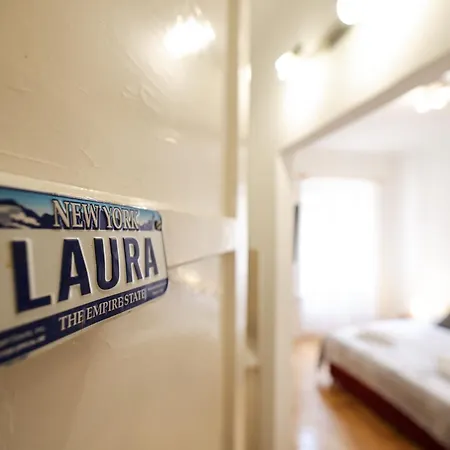 شقة Laura In The Heart Of *